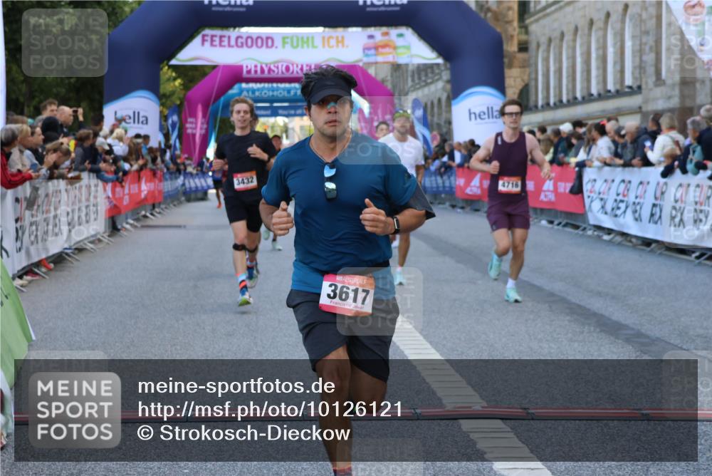 06.09.2026 - CURREX Alsterlauf Strokosch-Dieckow http://msf.ph/oto/10126121 06.09.2026 09:46:45 Ziel 2556, 3432, 3617, 4716, 4877, 4890, 5430, 5544, 8092, 8249 meine-sportfotos.de