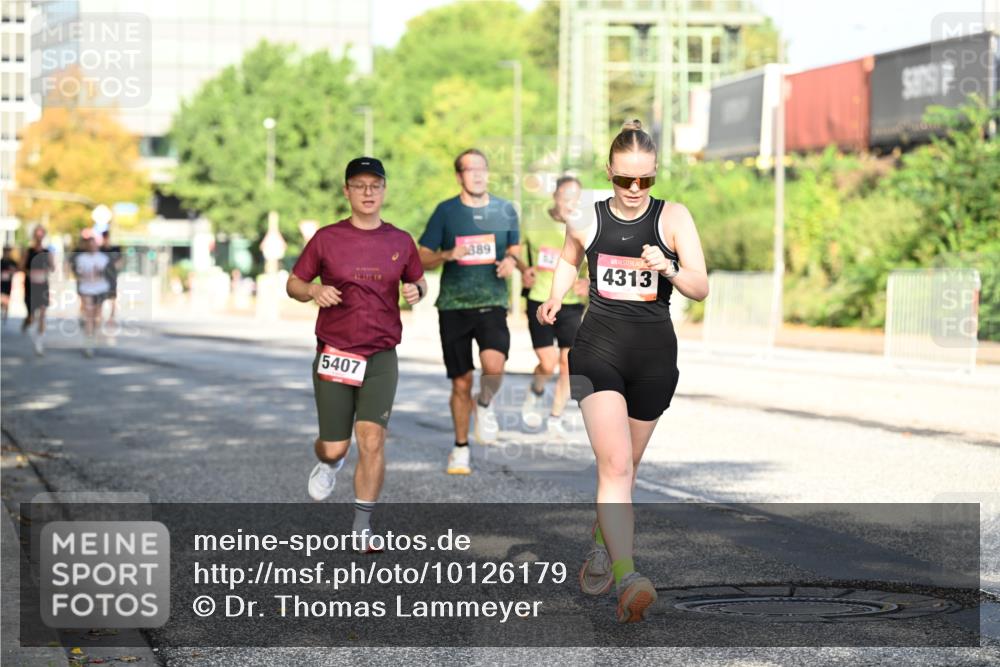 06.09.2026 - CURREX Alsterlauf Dr. Thomas Lammeyer http://msf.ph/oto/10126179 06.09.2026 09:44:39 Laufen 42, 335, 889, 4313, 5407 meine-sportfotos.de