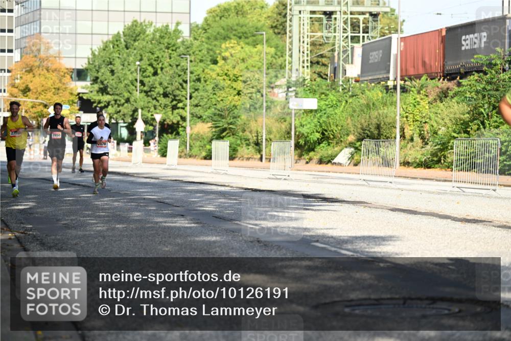 06.09.2026 - CURREX Alsterlauf Dr. Thomas Lammeyer http://msf.ph/oto/10126191 06.09.2026 09:44:42 Laufen 275, 2850, 8463 meine-sportfotos.de