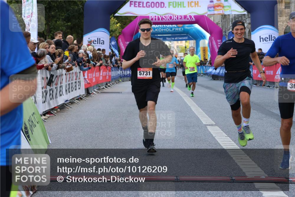 06.09.2026 - CURREX Alsterlauf Strokosch-Dieckow http://msf.ph/oto/10126209 06.09.2026 09:46:55 Ziel 2072, 3678, 4311, 4460, 5198, 5731, 6162, 6255, 8092 meine-sportfotos.de