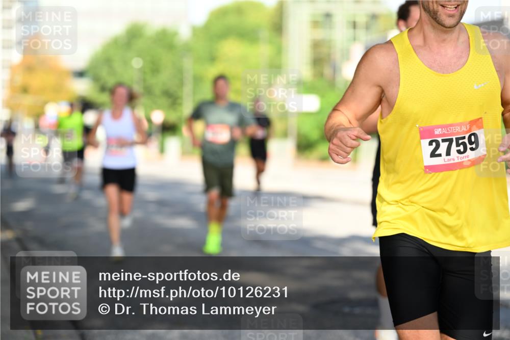06.09.2026 - CURREX Alsterlauf Dr. Thomas Lammeyer http://msf.ph/oto/10126231 06.09.2026 09:44:50 Laufen 2759 meine-sportfotos.de