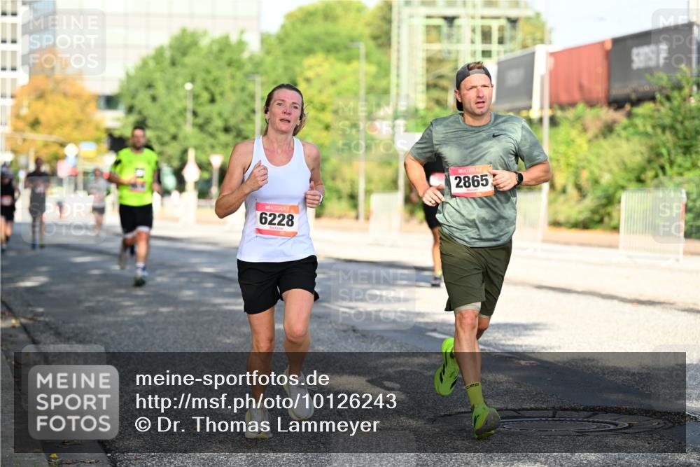 06.09.2026 - CURREX Alsterlauf Dr. Thomas Lammeyer http://msf.ph/oto/10126243 06.09.2026 09:44:51 Laufen 6228, 2865 meine-sportfotos.de