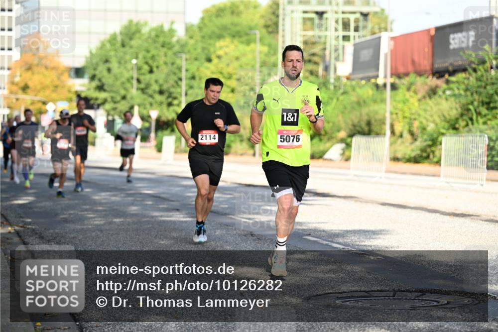 06.09.2026 - CURREX Alsterlauf Dr. Thomas Lammeyer http://msf.ph/oto/10126282 06.09.2026 09:44:55 Laufen 2114, 1, 1, 5076 meine-sportfotos.de