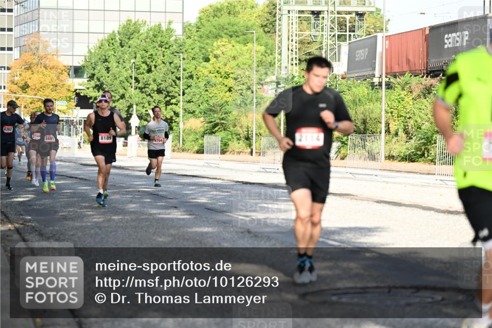 06.09.2026 - CURREX Alsterlauf Dr. Thomas Lammeyer http://msf.ph/oto/10126293 06.09.2026 09:44:57 Laufen 6262, 2746, 5691, 8189, 5704, 287 meine-sportfotos.de