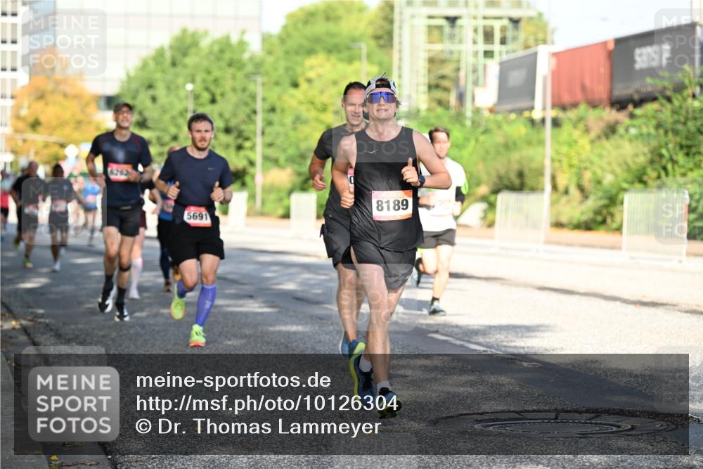 06.09.2026 - CURREX Alsterlauf Dr. Thomas Lammeyer http://msf.ph/oto/10126304 06.09.2026 09:45:00 Laufen 6262, 5691, 8189 meine-sportfotos.de