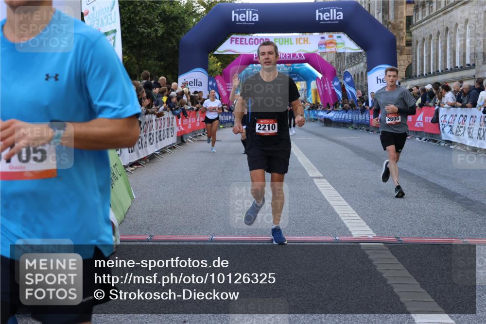 06.09.2026 - CURREX Alsterlauf Strokosch-Dieckow http://msf.ph/oto/10126325 06.09.2026 09:47:03 Ziel 2072, 2210, 2569, 2605, 4311, 4460, 5705, 5731, 6150, 8104, 8125 meine-sportfotos.de