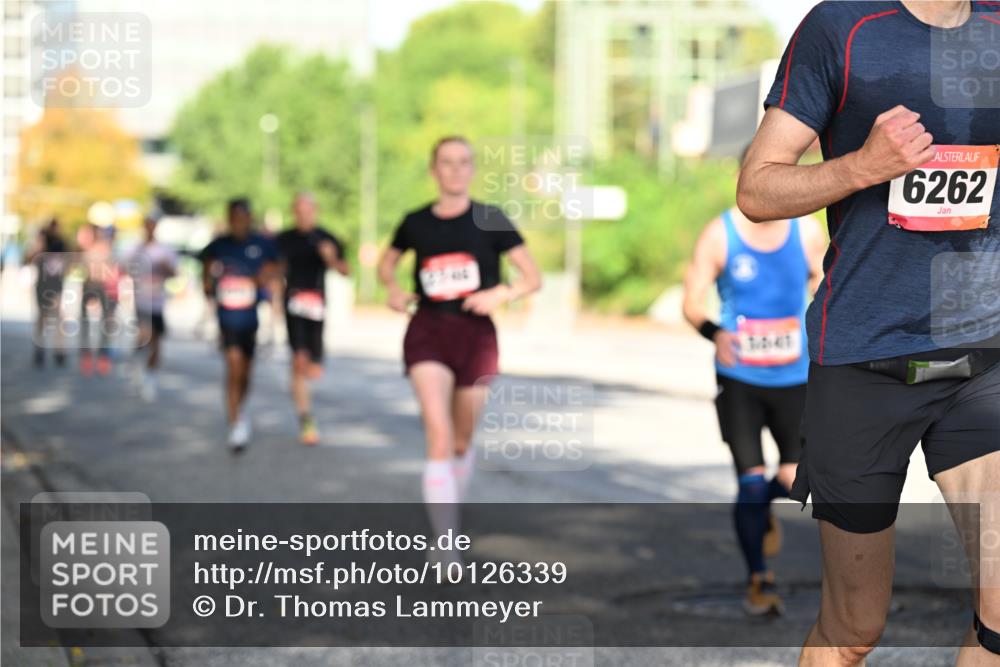 06.09.2026 - CURREX Alsterlauf Dr. Thomas Lammeyer http://msf.ph/oto/10126339 06.09.2026 09:45:04 Laufen 3247, 6262 meine-sportfotos.de
