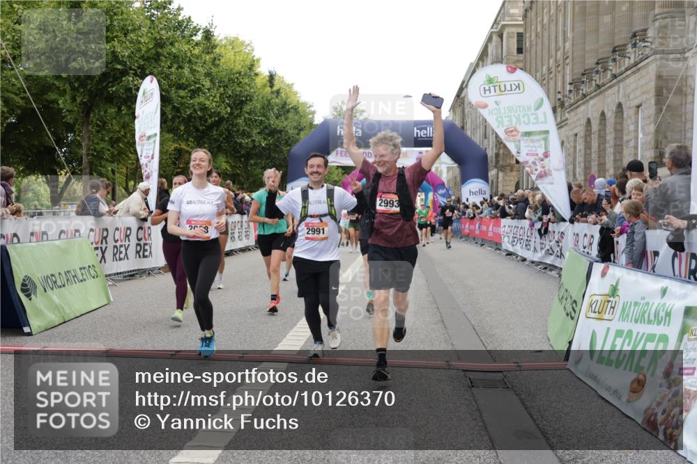 06.09.2026 - CURREX Alsterlauf Yannick Fuchs http://msf.ph/oto/10126370 06.09.2026 10:04:34 Ziel 2303, 2581, 2988, 2991, 2993, 3435, 3696, 3807, 4052, 4179, 4376, 4431, 4744, 4768, 5071, 5644, 5718, 5816, 6063 meine-sportfotos.de