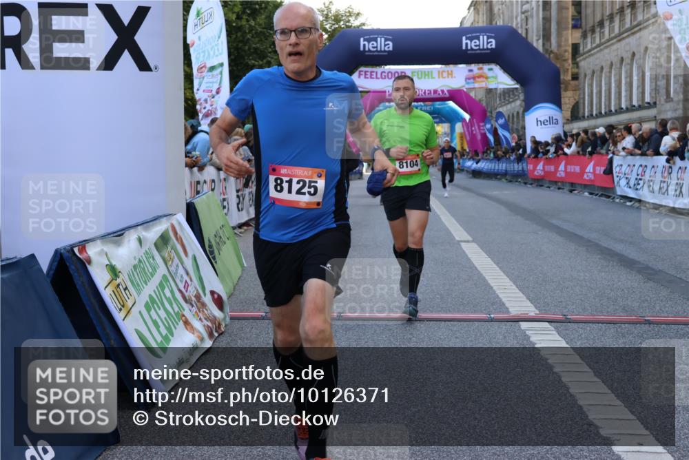 06.09.2026 - CURREX Alsterlauf Strokosch-Dieckow http://msf.ph/oto/10126371 06.09.2026 09:47:06 Ziel 2072, 2210, 2569, 2605, 4460, 5297, 5705, 6150, 8104, 8125 meine-sportfotos.de