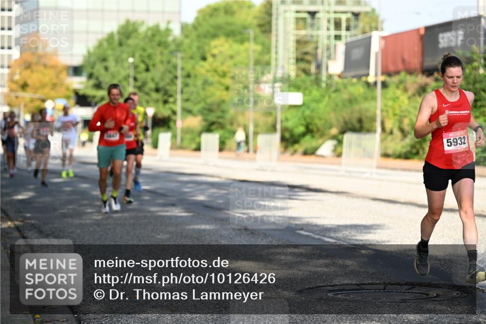06.09.2026 - CURREX Alsterlauf Dr. Thomas Lammeyer http://msf.ph/oto/10126426 06.09.2026 09:45:18 Laufen 36, 47, 5932 meine-sportfotos.de