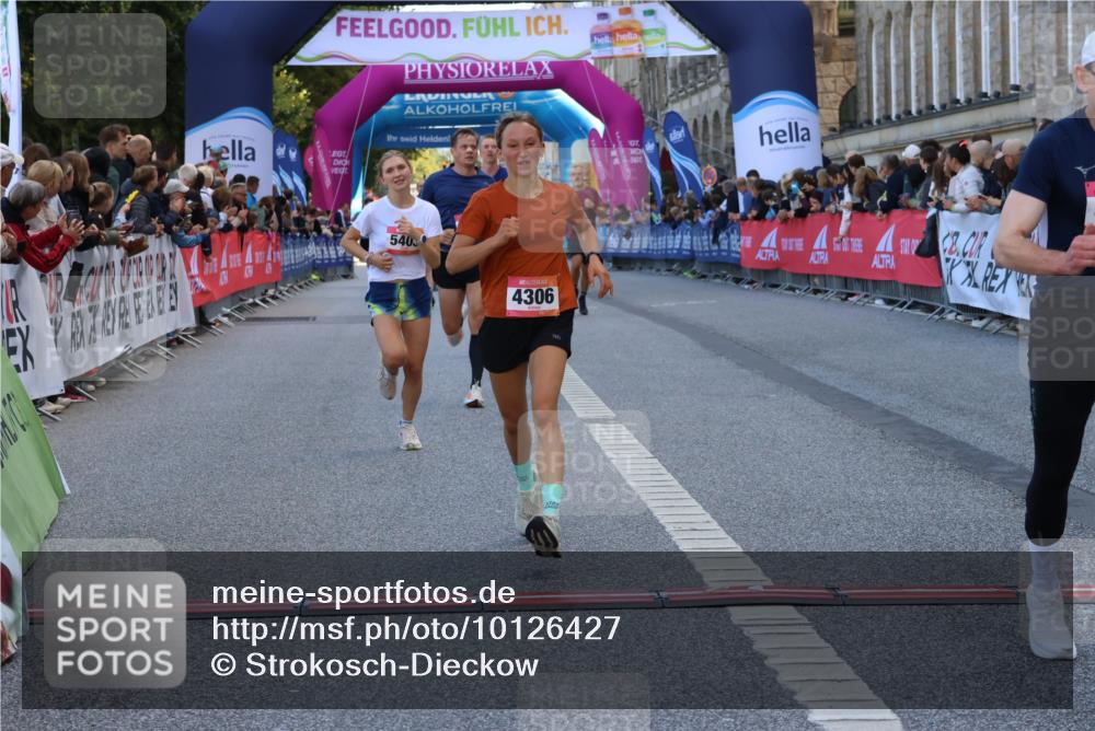 06.09.2026 - CURREX Alsterlauf Strokosch-Dieckow http://msf.ph/oto/10126427 06.09.2026 09:47:13 Ziel 2569, 4306, 4598, 5297, 5403, 5417, 5877, 6150, 8104 meine-sportfotos.de