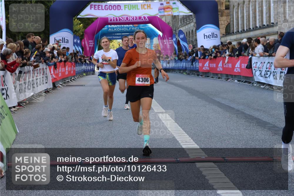 06.09.2026 - CURREX Alsterlauf Strokosch-Dieckow http://msf.ph/oto/10126433 06.09.2026 09:47:13 Ziel 2569, 4306, 4598, 5297, 5403, 5417, 5877, 6150, 8104 meine-sportfotos.de