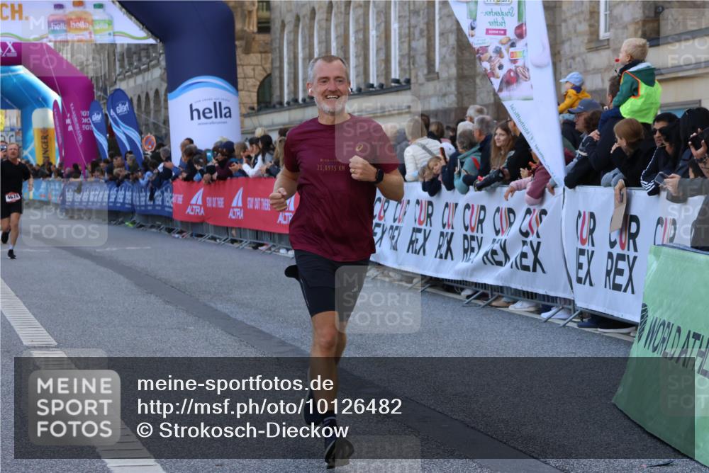 06.09.2026 - CURREX Alsterlauf Strokosch-Dieckow http://msf.ph/oto/10126482 06.09.2026 09:47:19 Ziel 2106, 2807, 4306, 4441, 4598, 5403, 5417, 5645, 5877, 6172 meine-sportfotos.de