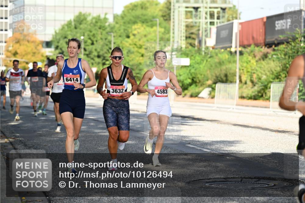 06.09.2026 - CURREX Alsterlauf Dr. Thomas Lammeyer http://msf.ph/oto/10126494 06.09.2026 09:45:25 Laufen 6414, 3632, 4583 meine-sportfotos.de