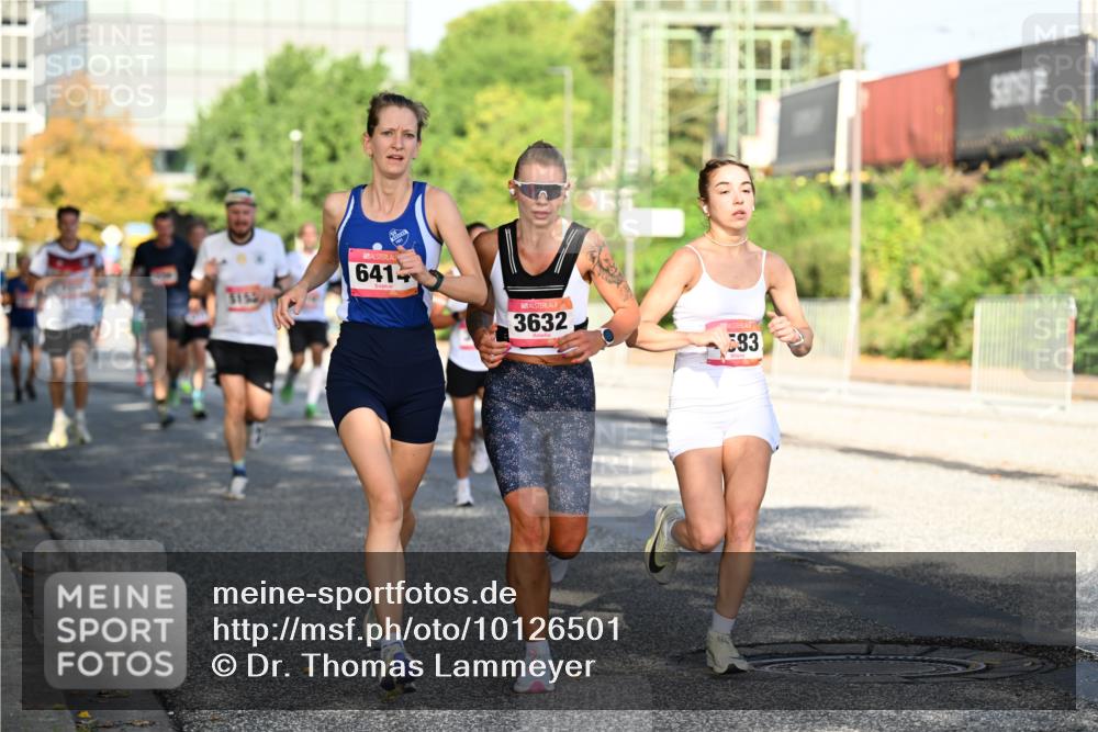 06.09.2026 - CURREX Alsterlauf Dr. Thomas Lammeyer http://msf.ph/oto/10126501 06.09.2026 09:45:26 Laufen 641, 3632, 583 meine-sportfotos.de
