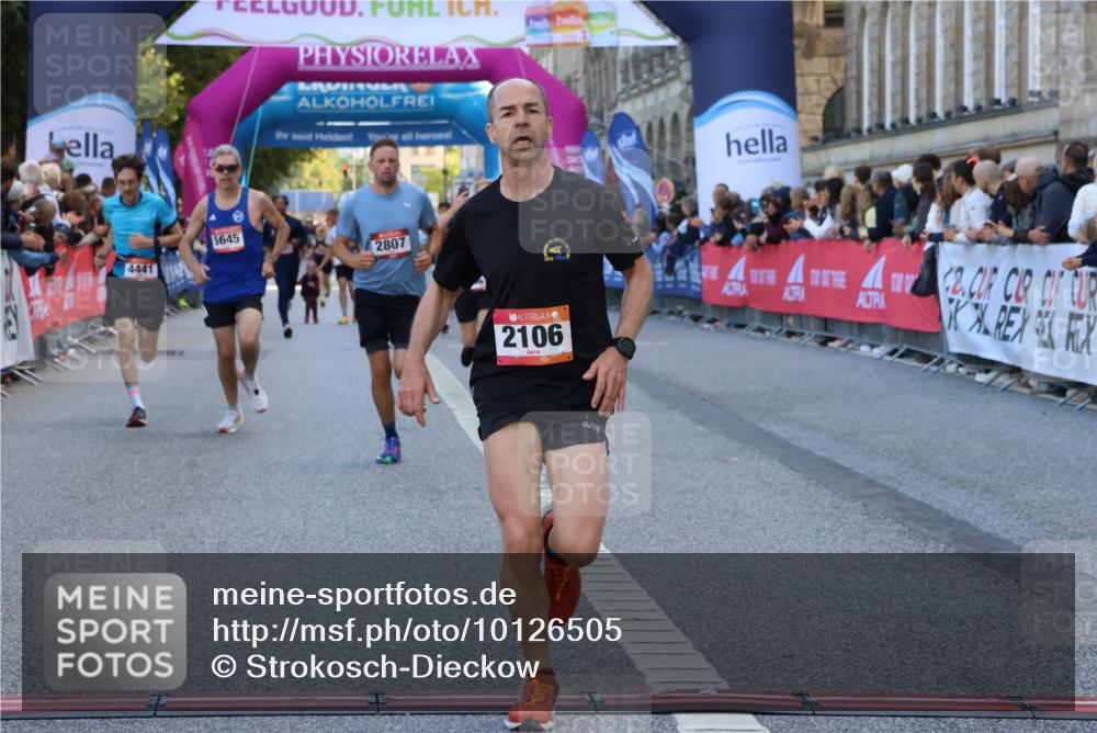 06.09.2026 - CURREX Alsterlauf Strokosch-Dieckow http://msf.ph/oto/10126505 06.09.2026 09:47:21 Ziel 2106, 2807, 4441, 4598, 4674, 5403, 5417, 5645, 6172 meine-sportfotos.de
