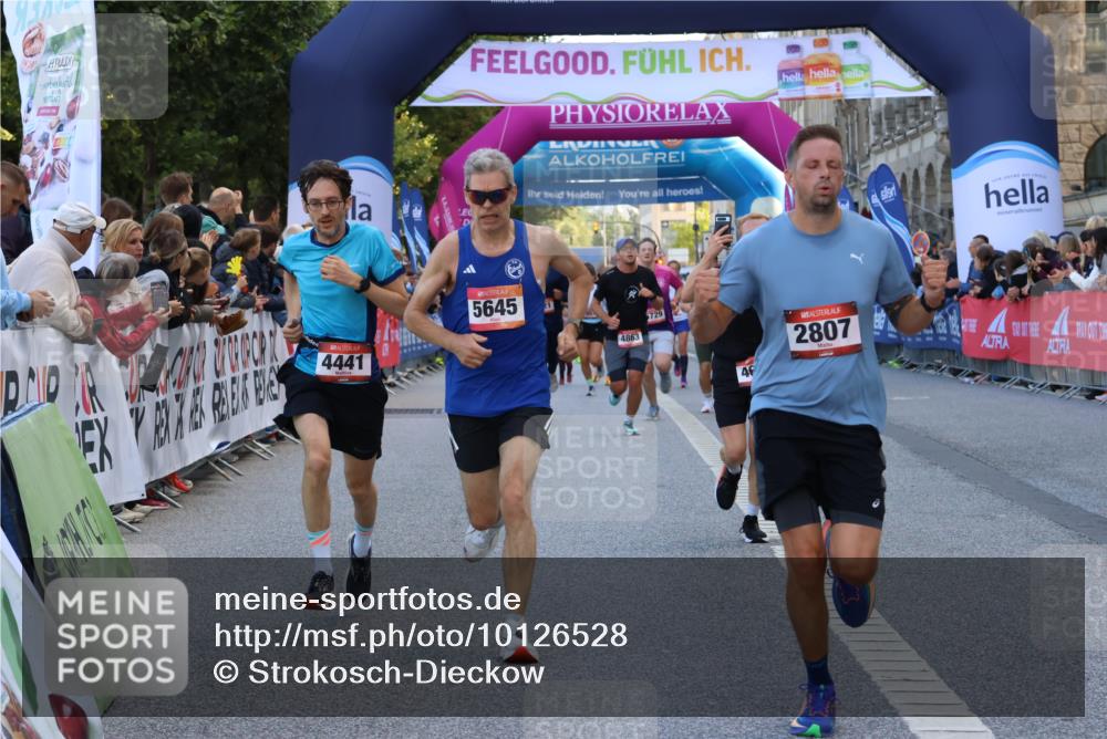 06.09.2026 - CURREX Alsterlauf Strokosch-Dieckow http://msf.ph/oto/10126528 06.09.2026 09:47:23 Ziel 2106, 2807, 4441, 4598, 4674, 4863, 5389, 5645, 5729, 6021, 6172 meine-sportfotos.de