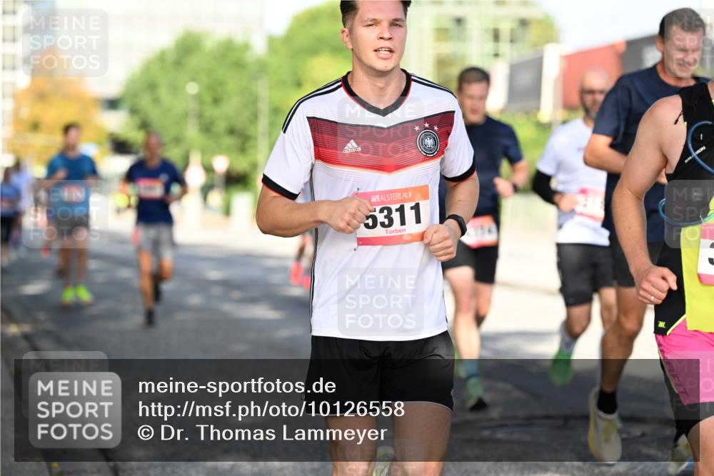 06.09.2026 - CURREX Alsterlauf Dr. Thomas Lammeyer http://msf.ph/oto/10126558 06.09.2026 09:45:32 Laufen 5311 meine-sportfotos.de