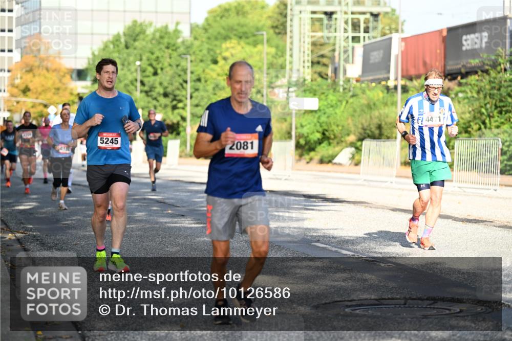 06.09.2026 - CURREX Alsterlauf Dr. Thomas Lammeyer http://msf.ph/oto/10126586 06.09.2026 09:45:35 Laufen 5245, 2081, 4471 meine-sportfotos.de