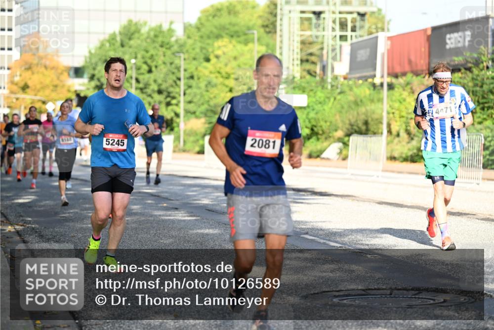 06.09.2026 - CURREX Alsterlauf Dr. Thomas Lammeyer http://msf.ph/oto/10126589 06.09.2026 09:45:35 Laufen 8188, 5245, 2081, 471 meine-sportfotos.de