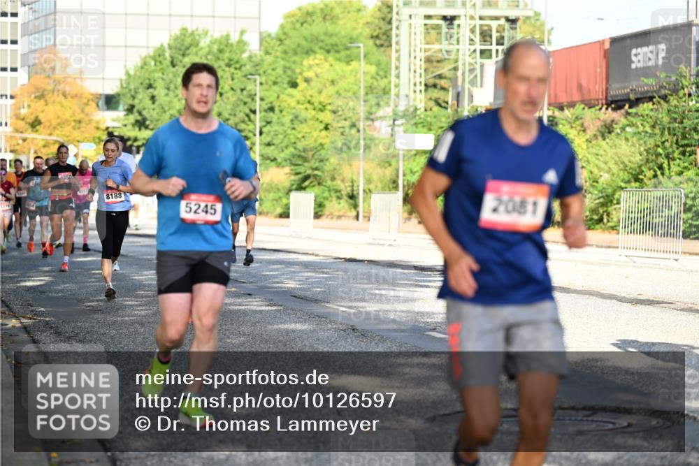 06.09.2026 - CURREX Alsterlauf Dr. Thomas Lammeyer http://msf.ph/oto/10126597 06.09.2026 09:45:36 Laufen 8188, 2081, 5245 meine-sportfotos.de