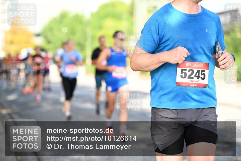 06.09.2026 - CURREX Alsterlauf Dr. Thomas Lammeyer http://msf.ph/oto/10126614 06.09.2026 09:45:38 Laufen 5245 meine-sportfotos.de