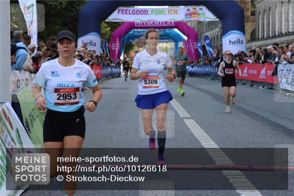 06.09.2026 - CURREX Alsterlauf Strokosch-Dieckow http://msf.ph/oto/10126618 06.09.2026 09:47:33 Ziel 2865, 2953, 3386, 4313, 4863, 5309, 5389, 5407, 5729, 5863, 6021 meine-sportfotos.de
