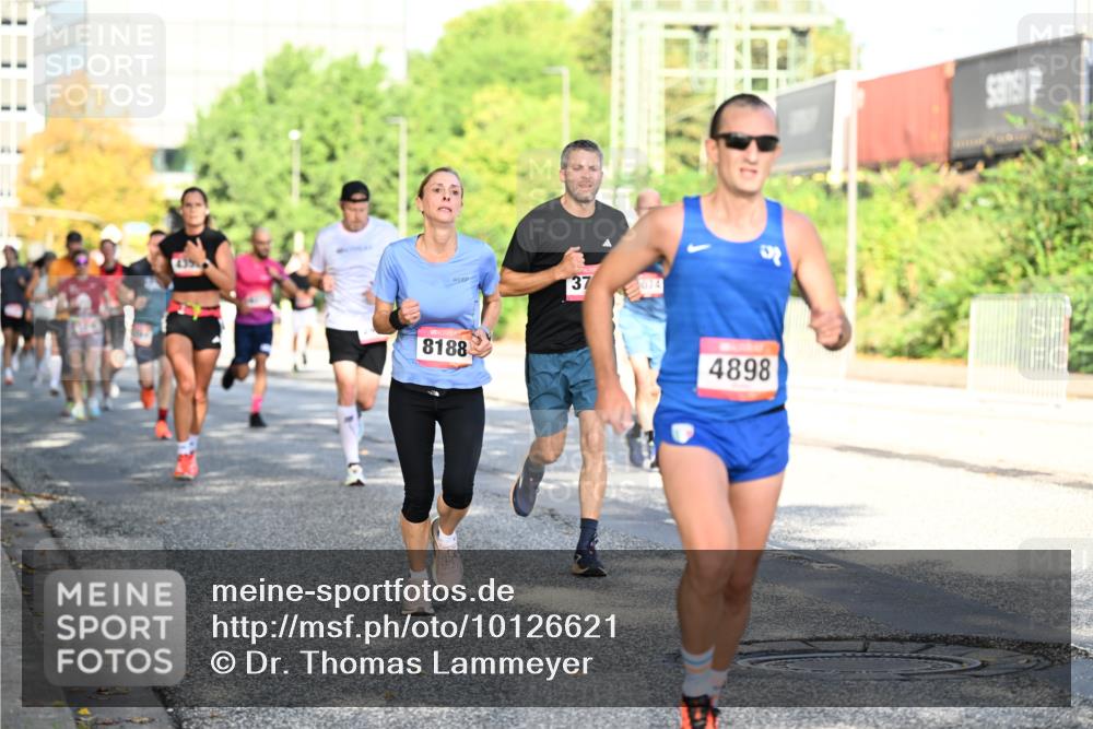 06.09.2026 - CURREX Alsterlauf Dr. Thomas Lammeyer http://msf.ph/oto/10126621 06.09.2026 09:45:39 Laufen 8188, 37, 2014, 4898 meine-sportfotos.de