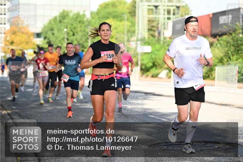 06.09.2026 - CURREX Alsterlauf Dr. Thomas Lammeyer http://msf.ph/oto/10126647 06.09.2026 09:45:42 Laufen 1374, 204, 359 meine-sportfotos.de