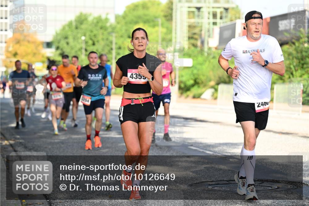 06.09.2026 - CURREX Alsterlauf Dr. Thomas Lammeyer http://msf.ph/oto/10126649 06.09.2026 09:45:42 Laufen 2374, 1204, 4355, 240 meine-sportfotos.de
