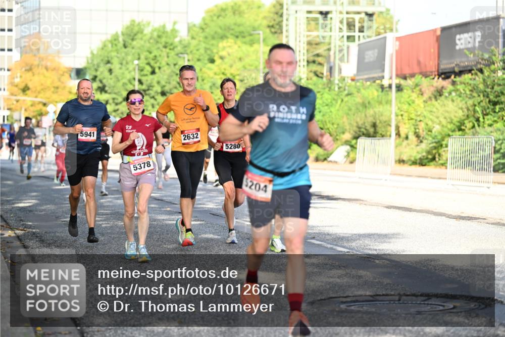 06.09.2026 - CURREX Alsterlauf Dr. Thomas Lammeyer http://msf.ph/oto/10126671 06.09.2026 09:45:44 Laufen 5941, 5378, 2632, 5280, 204 meine-sportfotos.de