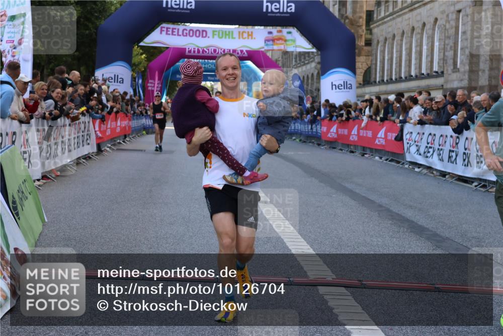 06.09.2026 - CURREX Alsterlauf Strokosch-Dieckow http://msf.ph/oto/10126704 06.09.2026 09:47:37 Ziel 2865, 2953, 3386, 4313, 5309, 5863, 6378, 8189 meine-sportfotos.de