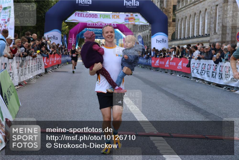06.09.2026 - CURREX Alsterlauf Strokosch-Dieckow http://msf.ph/oto/10126710 06.09.2026 09:47:37 Ziel 2865, 2953, 3386, 4313, 5309, 5863, 6378, 8189 meine-sportfotos.de