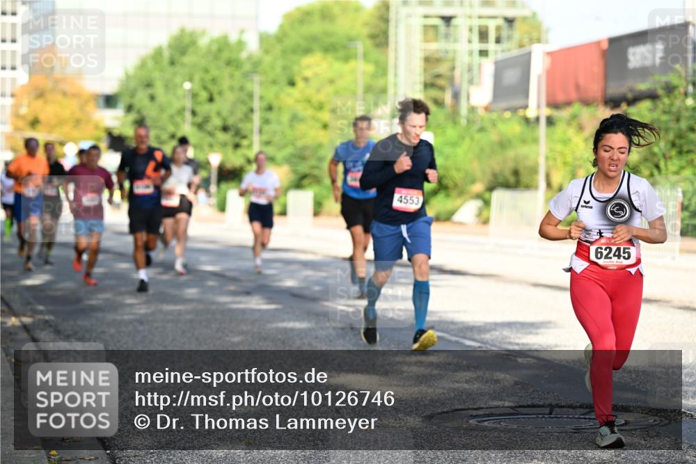 06.09.2026 - CURREX Alsterlauf Dr. Thomas Lammeyer http://msf.ph/oto/10126746 06.09.2026 09:45:52 Laufen 4553, 6245 meine-sportfotos.de