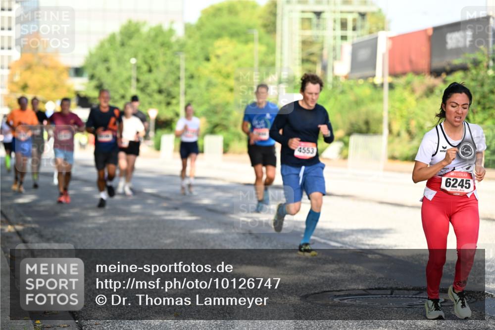 06.09.2026 - CURREX Alsterlauf Dr. Thomas Lammeyer http://msf.ph/oto/10126747 06.09.2026 09:45:52 Laufen 4553, 6245 meine-sportfotos.de