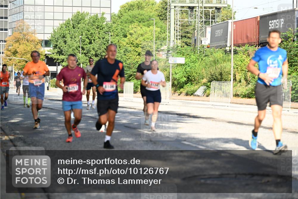 06.09.2026 - CURREX Alsterlauf Dr. Thomas Lammeyer http://msf.ph/oto/10126767 06.09.2026 09:45:55 Laufen 5400, 3840, 287 meine-sportfotos.de