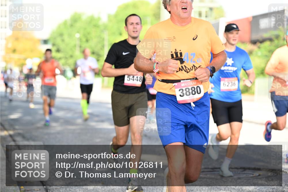 06.09.2026 - CURREX Alsterlauf Dr. Thomas Lammeyer http://msf.ph/oto/10126811 06.09.2026 09:46:00 Laufen 11, 5448, 3880, 6236 meine-sportfotos.de