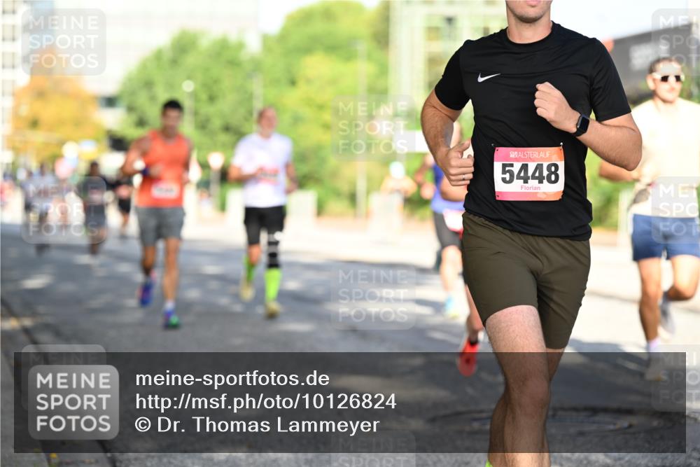 06.09.2026 - CURREX Alsterlauf Dr. Thomas Lammeyer http://msf.ph/oto/10126824 06.09.2026 09:46:01 Laufen 5448 meine-sportfotos.de