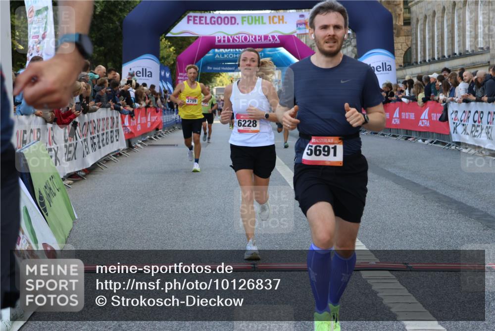 06.09.2026 - CURREX Alsterlauf Strokosch-Dieckow http://msf.ph/oto/10126837 06.09.2026 09:47:52 Ziel 2759, 4145, 5020, 5704, 5845, 6228, 6262 meine-sportfotos.de