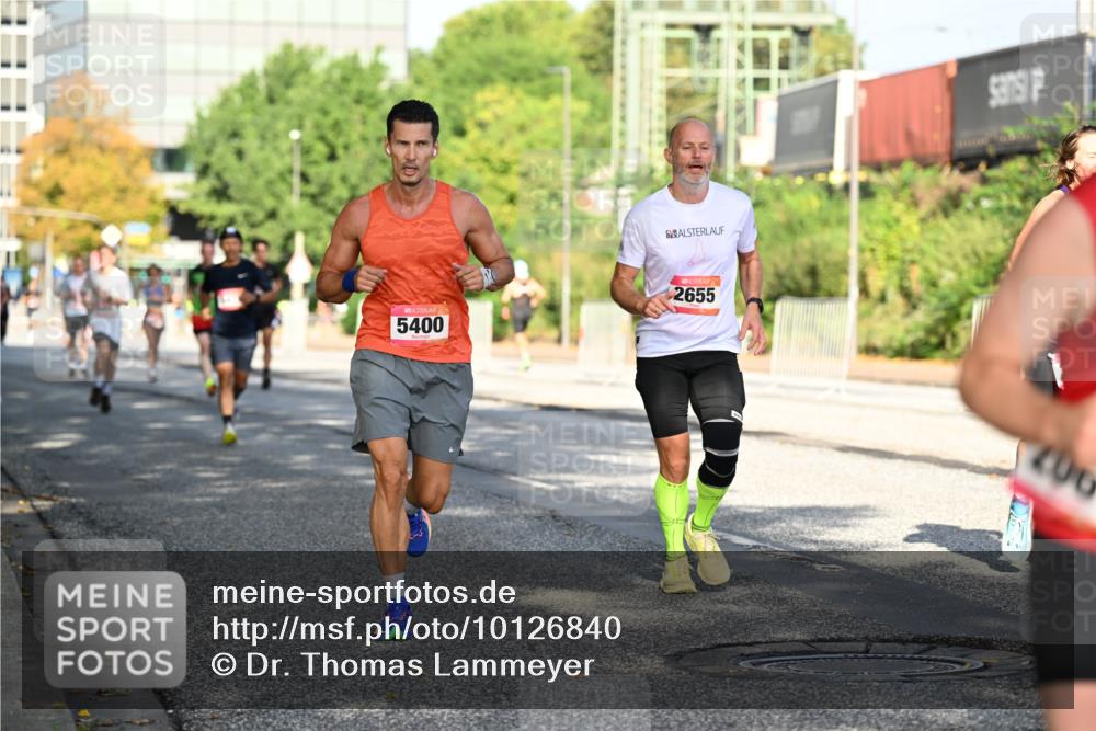 06.09.2026 - CURREX Alsterlauf Dr. Thomas Lammeyer http://msf.ph/oto/10126840 06.09.2026 09:46:03 Laufen 5400, 2655, 200 meine-sportfotos.de