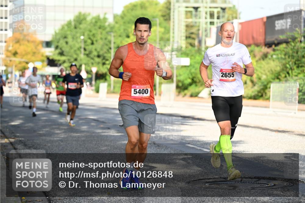 06.09.2026 - CURREX Alsterlauf Dr. Thomas Lammeyer http://msf.ph/oto/10126848 06.09.2026 09:46:03 Laufen 5400, 2655 meine-sportfotos.de