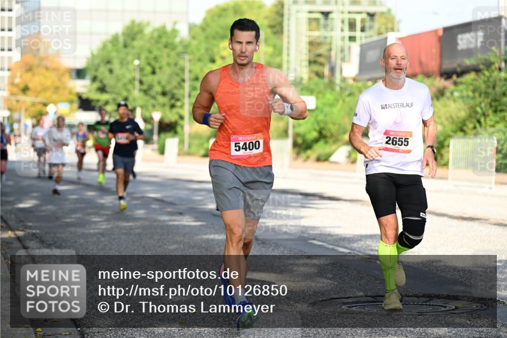 06.09.2026 - CURREX Alsterlauf Dr. Thomas Lammeyer http://msf.ph/oto/10126850 06.09.2026 09:46:03 Laufen 5400, 2655 meine-sportfotos.de