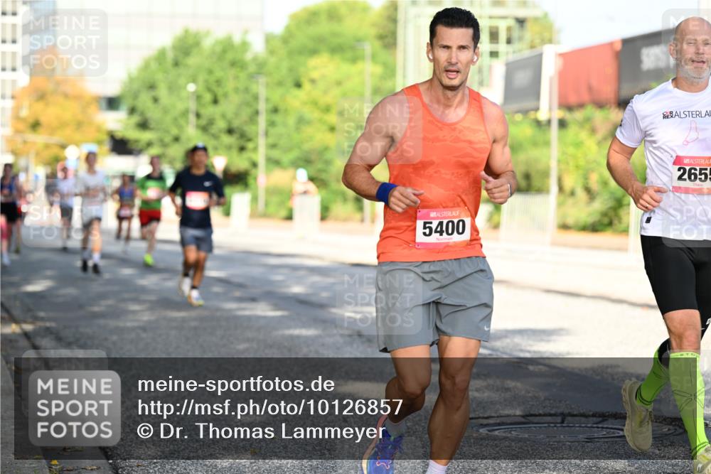 06.09.2026 - CURREX Alsterlauf Dr. Thomas Lammeyer http://msf.ph/oto/10126857 06.09.2026 09:46:04 Laufen 5400, 2655 meine-sportfotos.de