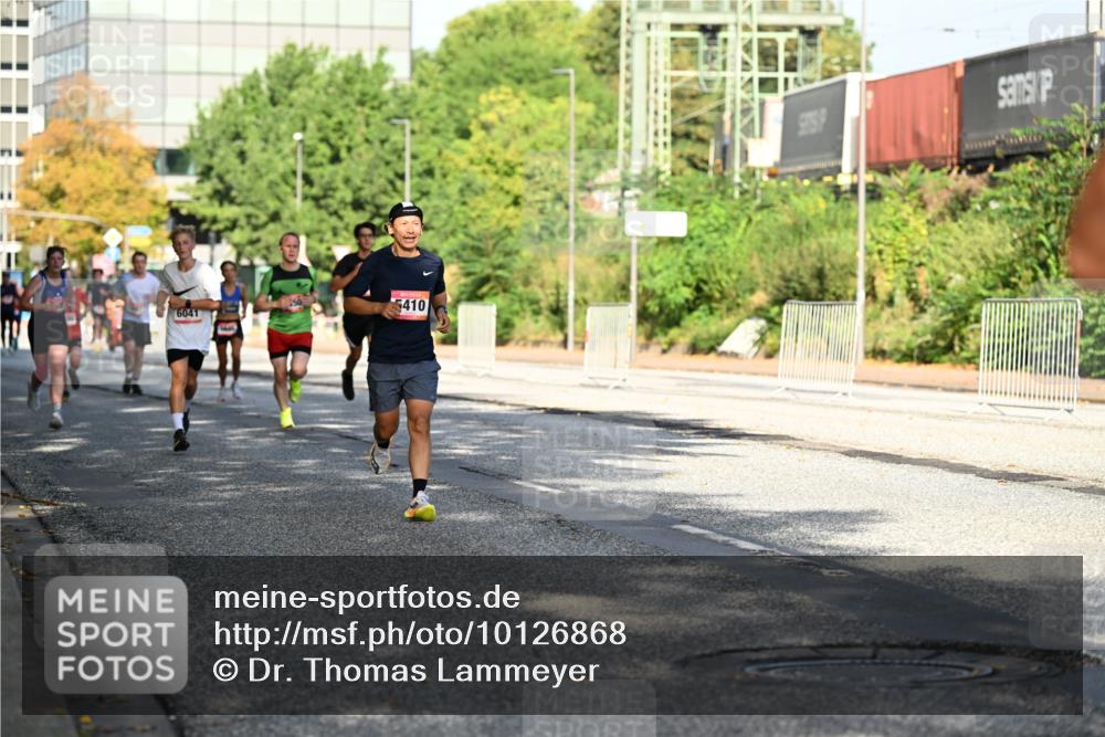 06.09.2026 - CURREX Alsterlauf Dr. Thomas Lammeyer http://msf.ph/oto/10126868 06.09.2026 09:46:05 Laufen 6041, 5410 meine-sportfotos.de