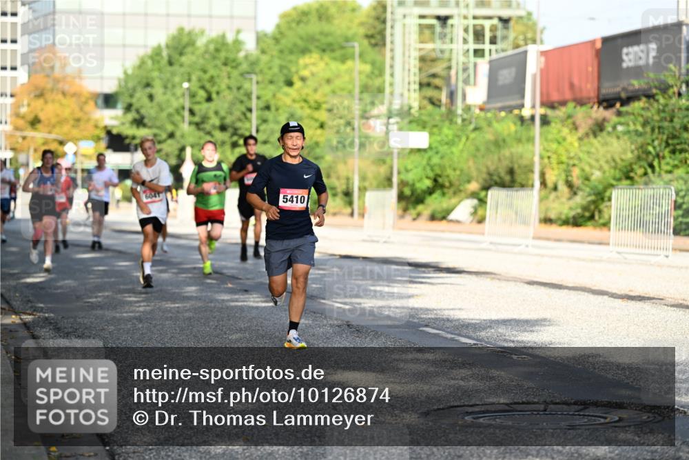 06.09.2026 - CURREX Alsterlauf Dr. Thomas Lammeyer http://msf.ph/oto/10126874 06.09.2026 09:46:06 Laufen 5410 meine-sportfotos.de