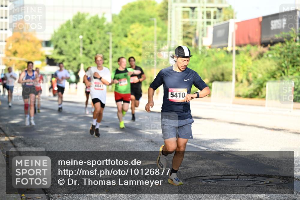 06.09.2026 - CURREX Alsterlauf Dr. Thomas Lammeyer http://msf.ph/oto/10126877 06.09.2026 09:46:07 Laufen 5041, 5410 meine-sportfotos.de