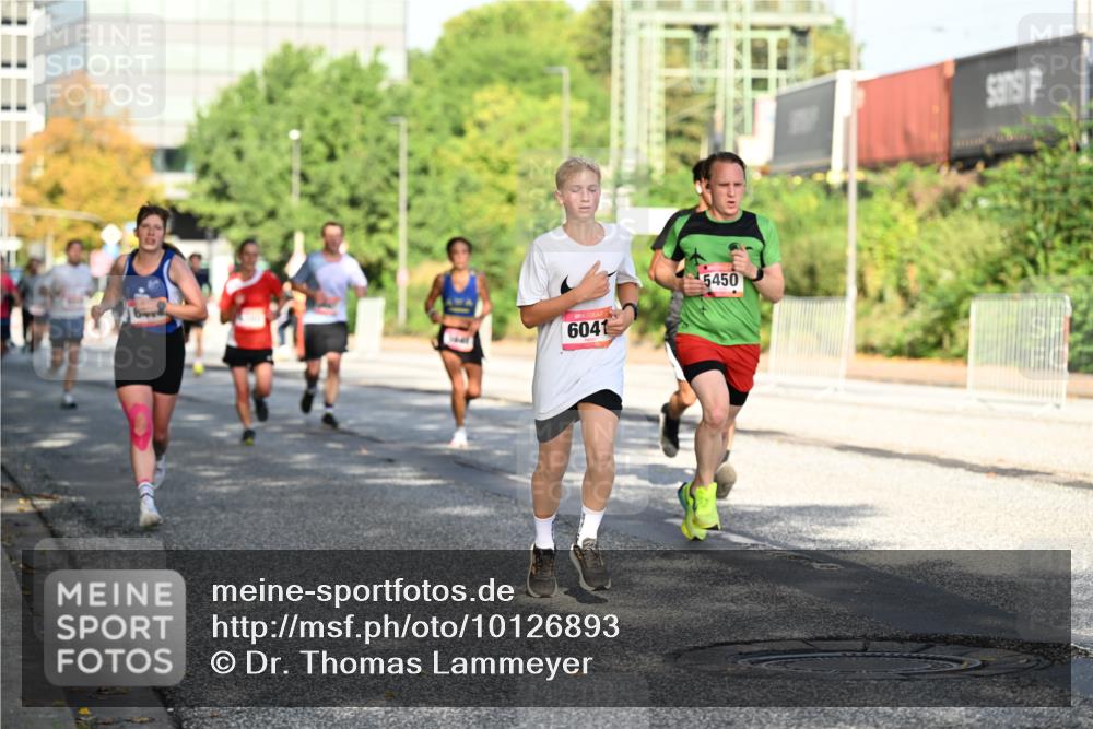 06.09.2026 - CURREX Alsterlauf Dr. Thomas Lammeyer http://msf.ph/oto/10126893 06.09.2026 09:46:09 Laufen 6041, 5450 meine-sportfotos.de