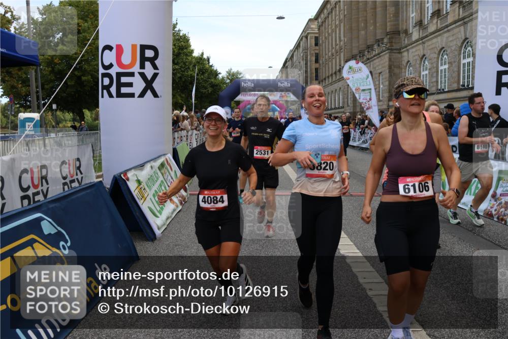 06.09.2026 - CURREX Alsterlauf Strokosch-Dieckow http://msf.ph/oto/10126915 06.09.2026 10:00:45 Ziel 2531, 2698, 2849, 3068, 3295, 3604, 3820, 3837, 3979, 4084, 5108, 5240, 5519, 5577, 5724, 5833, 5930, 6106, 6257, 6397, 6480, 8068, 8140, 8293 meine-sportfotos.de
