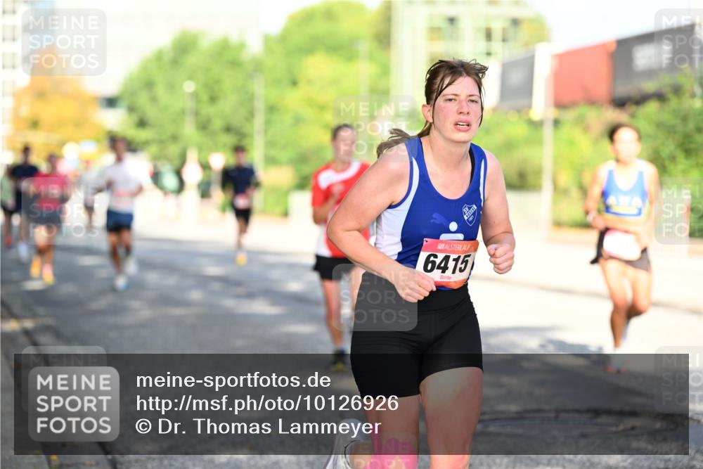 06.09.2026 - CURREX Alsterlauf Dr. Thomas Lammeyer http://msf.ph/oto/10126926 06.09.2026 09:46:12 Laufen 6415 meine-sportfotos.de