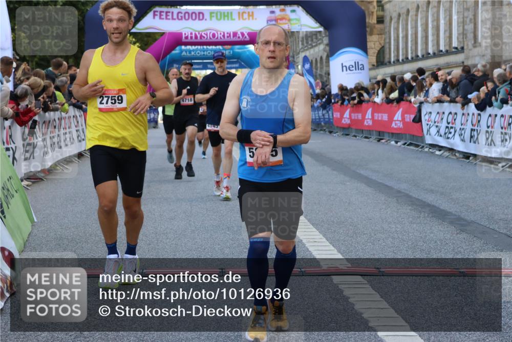 06.09.2026 - CURREX Alsterlauf Strokosch-Dieckow http://msf.ph/oto/10126936 06.09.2026 09:47:56 Ziel 2114, 2759, 4145, 4718, 4743, 5020, 5076, 5219, 5704, 5845, 6228, 6262 meine-sportfotos.de